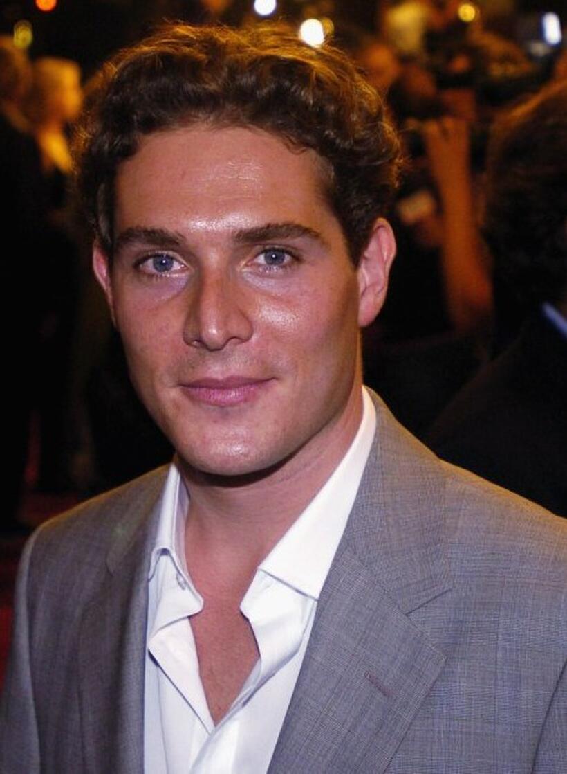 Mark Umbers Pictures and Photos Fandango